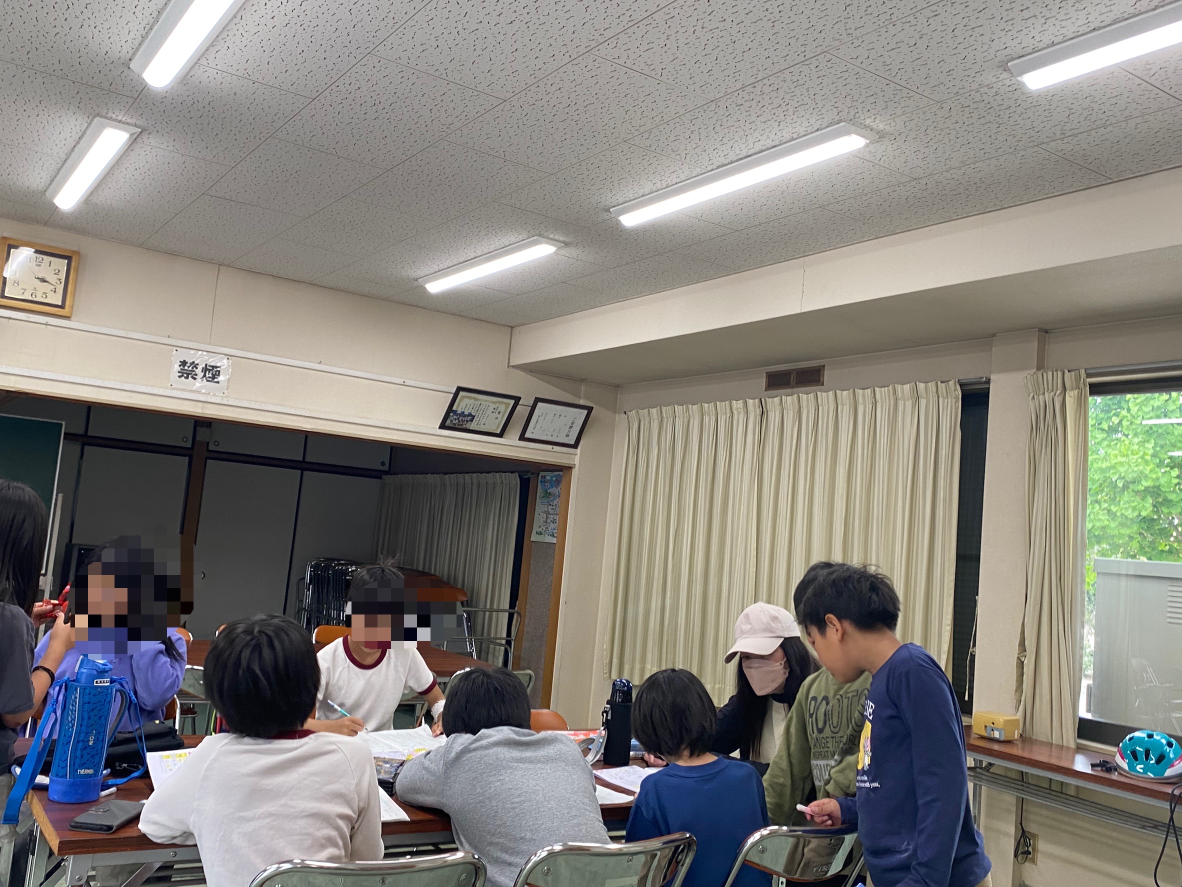 一緒にやっている様子