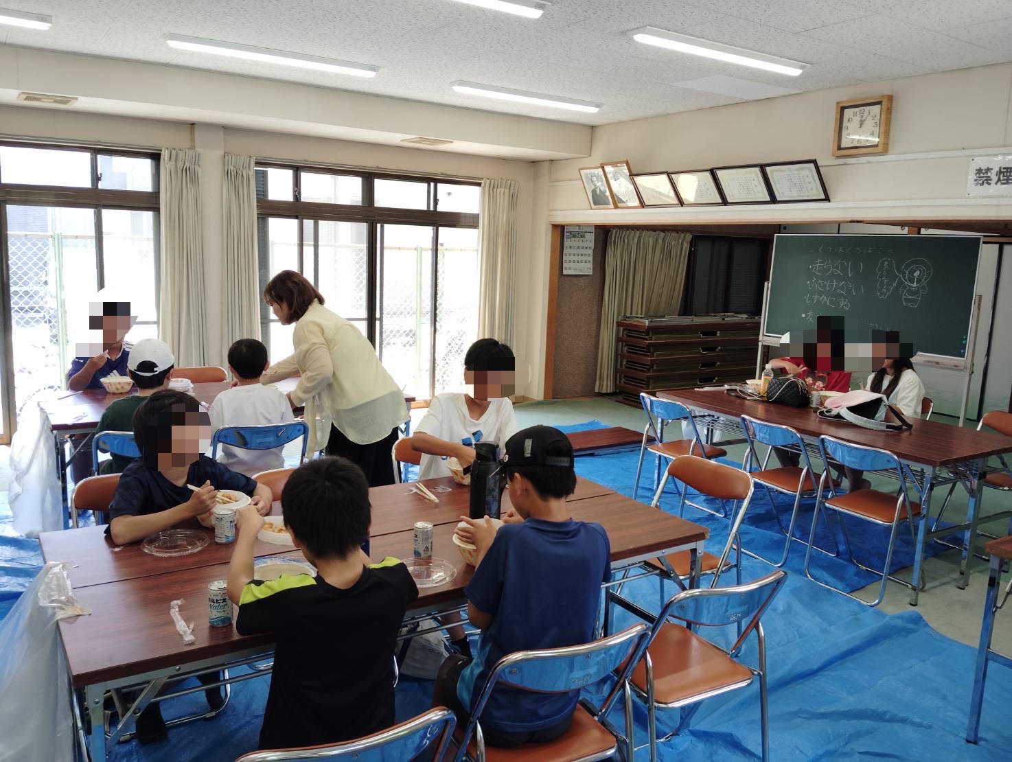 宿題やっている様子