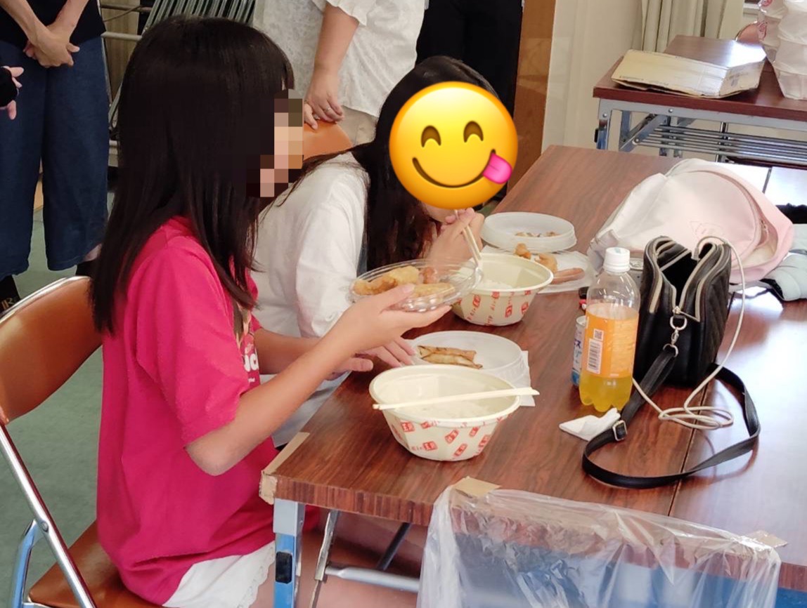 宿題やっている様子