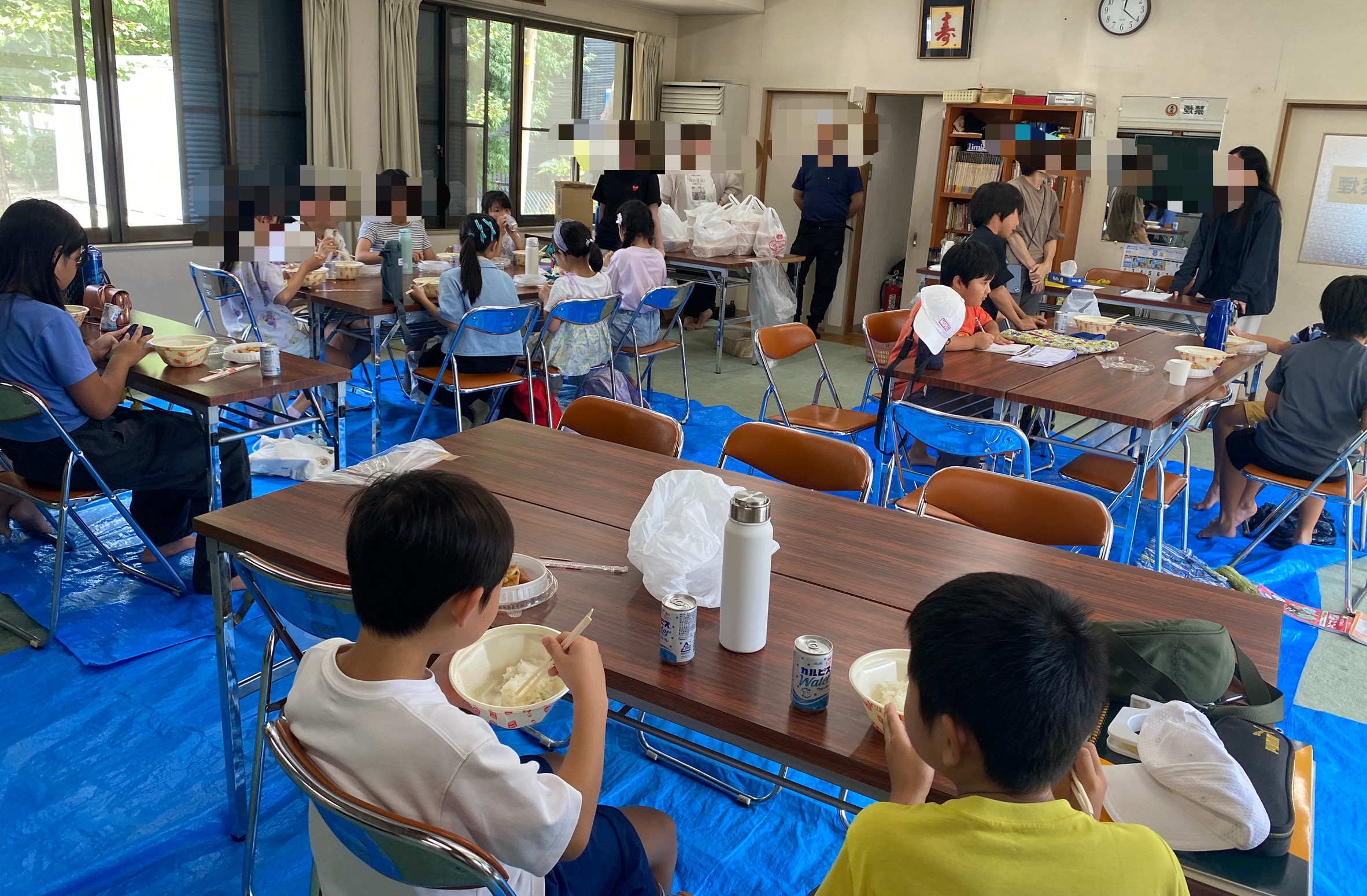 宿題やっている様子
