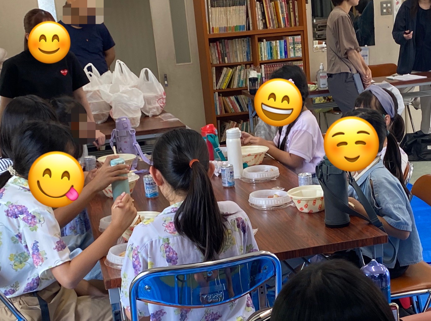 宿題やっている様子
